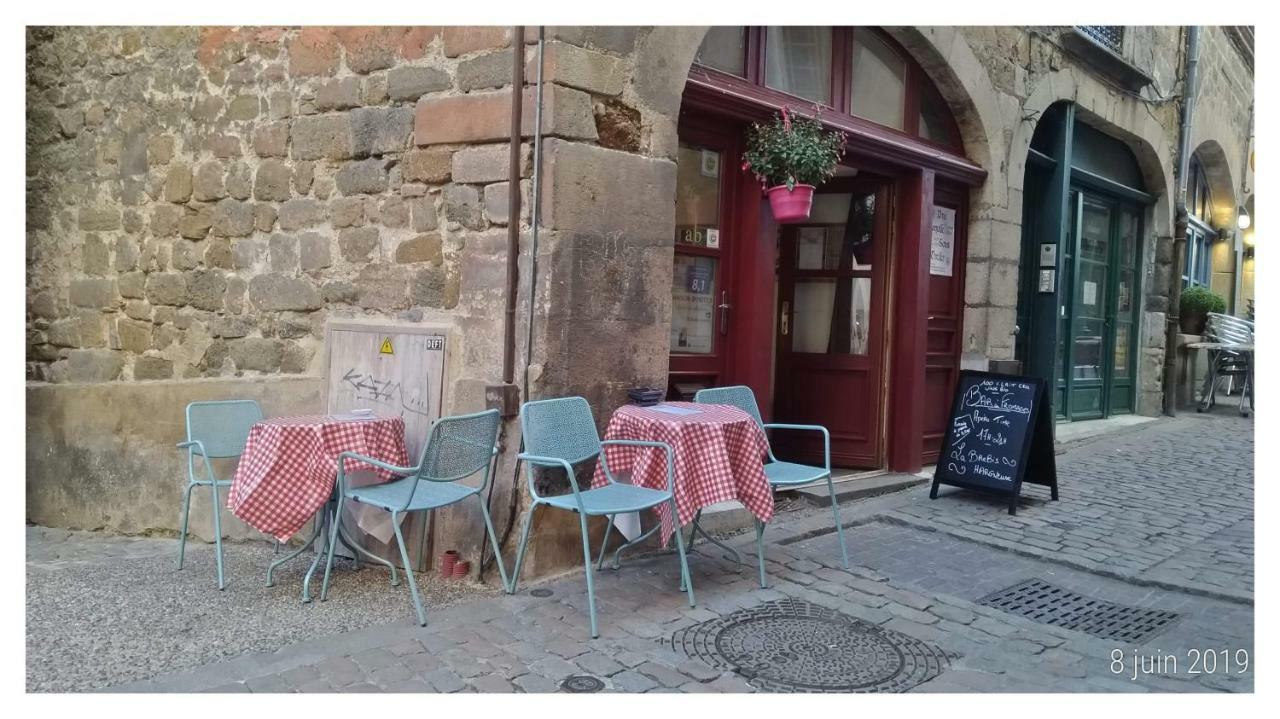 Une Coquille Sous L'Oreiller Le Puy-en-Velay Экстерьер фото